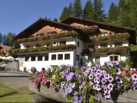 Hotel Pontives 