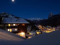 Art Chalet Marmolada 