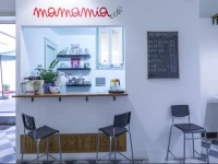 Mamamia Hostel & Guesthouse 