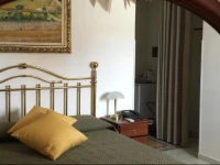 301B&B 
