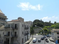 Orleans Apartments 