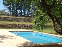 A Barunissa Country House 
