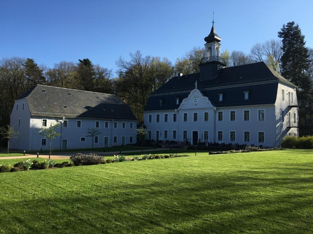 Hotel Schloss Rabenstein 4*