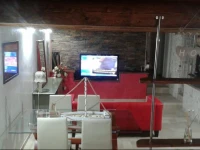 Lady Home 