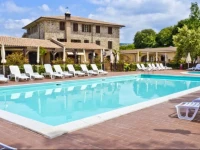 Borgo di Pomaia 