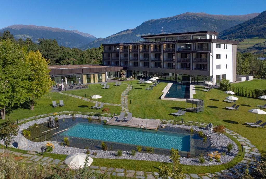 Garden Park Hotel 