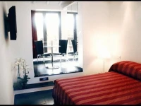Alex Inn Guest House 