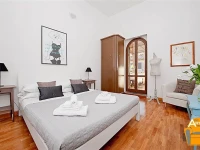 Amleto Apartment 