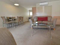 Brougham Heights Motel 4*