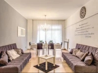 AT Vatican Luxury Apartment 