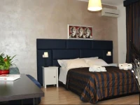 Check-Inn Rooms 