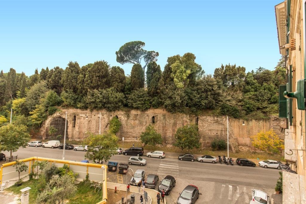 Domus Ostilia Colosseum 