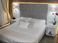 Elenoire Rooms & Suite 