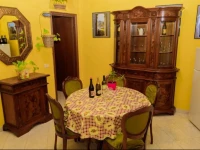 Home & Art 