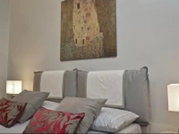 House and the City - Vatican Apartments 