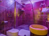 LHR Coliseum B&B 