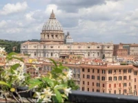 Minohouse Vatican view 