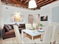 Navona Halldis Apartments 