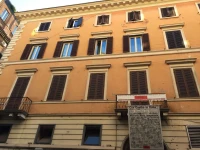 Piazza del Popolo Rooms 