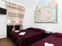 Romangelo II Hostel 