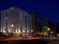Donovan House 4*