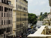 The Roman Empire Guesthouse 