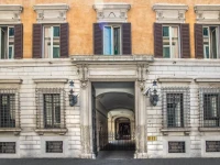 Trevi Rome Suite 