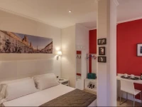 Tritone Top House 