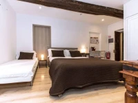 Vitehouse 