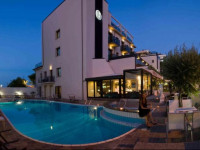 Ferretti Beach Hotel