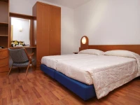 Aparthotel Englovacanze 