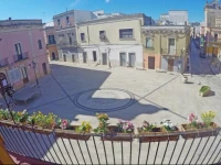 Apulia 800 