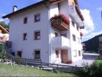 Apartments Parom 