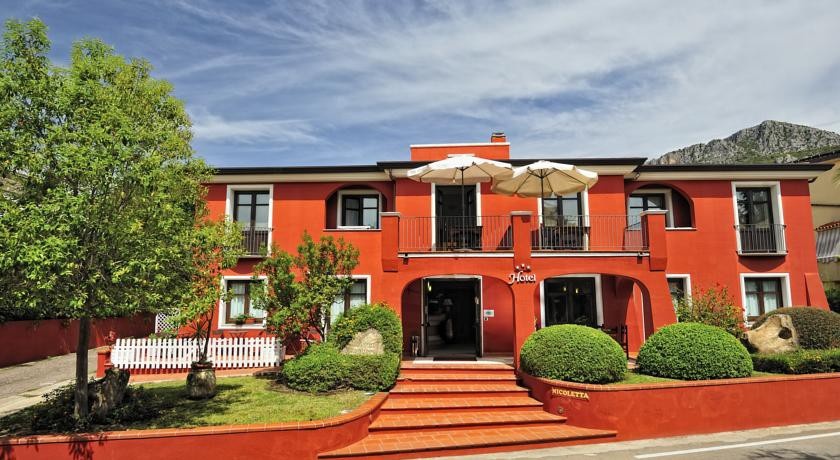 Hotel Nicoletta 
