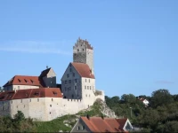 Burg Katzenstein 3*