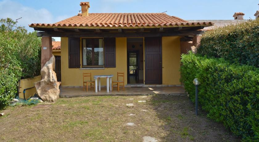 Case Vacanza Baia Santa Reparata 