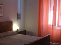 Giovanna Via del Mare 