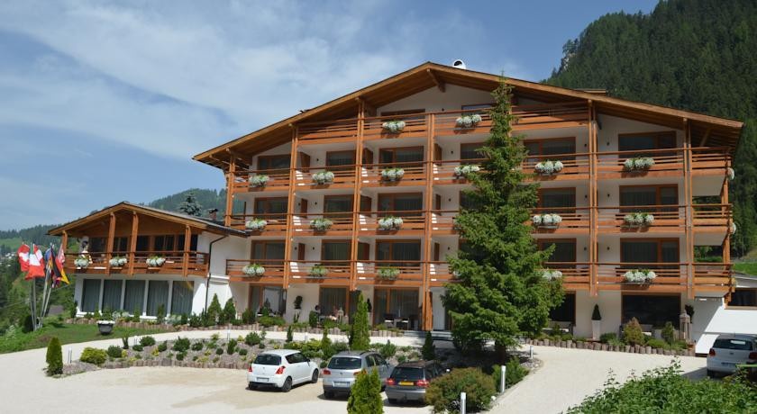 ArtHotel Anterleghes - Gardenahotels 