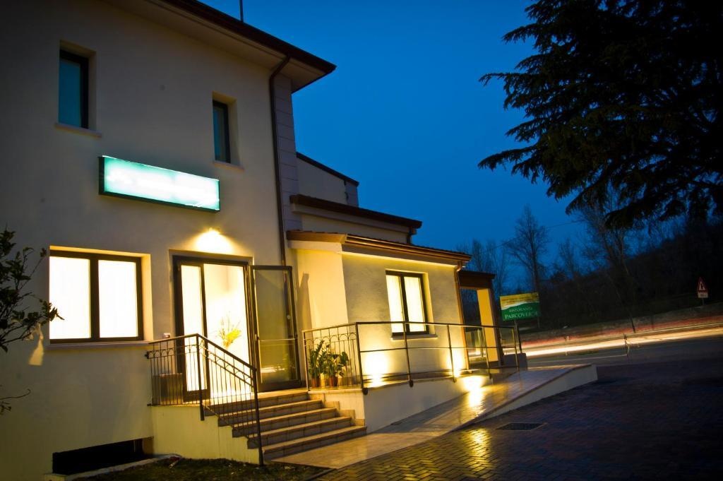 Hotel Main Street 