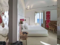 Royal Maniace Hotel 