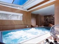 UNA Hotel One Spa & Wellness 