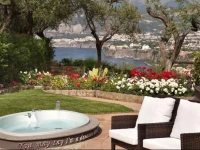 Villa Bianca Suites 4*
