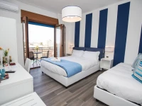 Sea Room Sorrento 