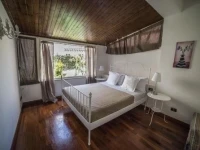 La Maison Jardin Apartment 