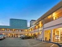 Travelodge Everett City Center 2*