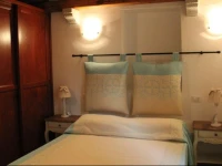 B&B Piazza di LAra 