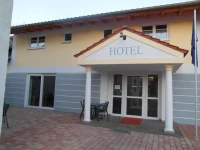 Pension Am Donaubogen 4*