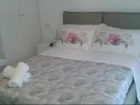 Sea Violet Rooms 