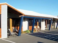 At The Rocks Motor Lodge 4*