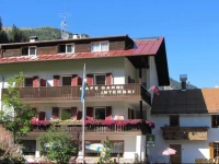 Garni Interski 